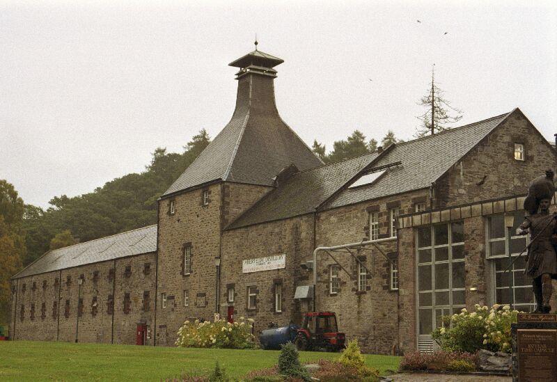 Aberfeldy distillery