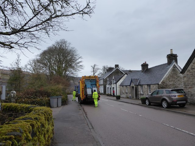 File:Bin Day in Kilmartin - geograph.org.uk - 5729123.jpg