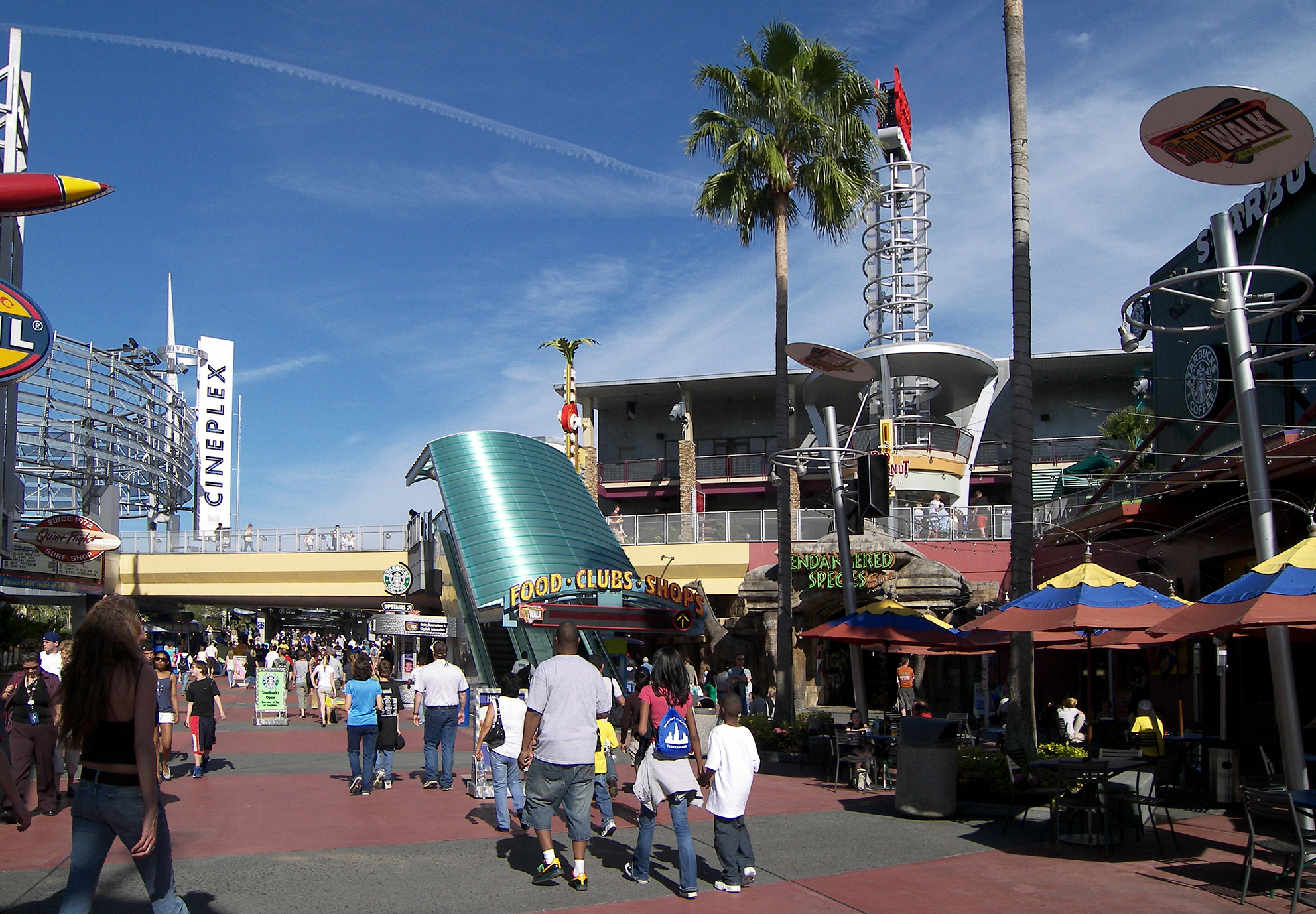 File:City walk 2007.jpg - Wikimedia Commons