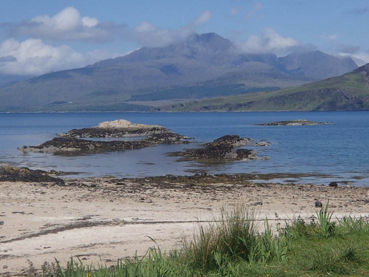 File:Coastal scenery, Loch Eishort - geograph.org.uk - 3521410.jpg