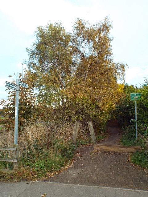 Cox Green railway station