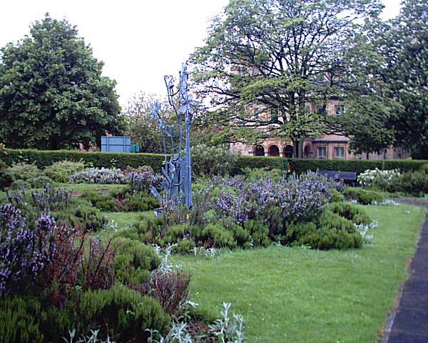 File:High Hazels Park - Sensory Garden 13-05-06.jpg