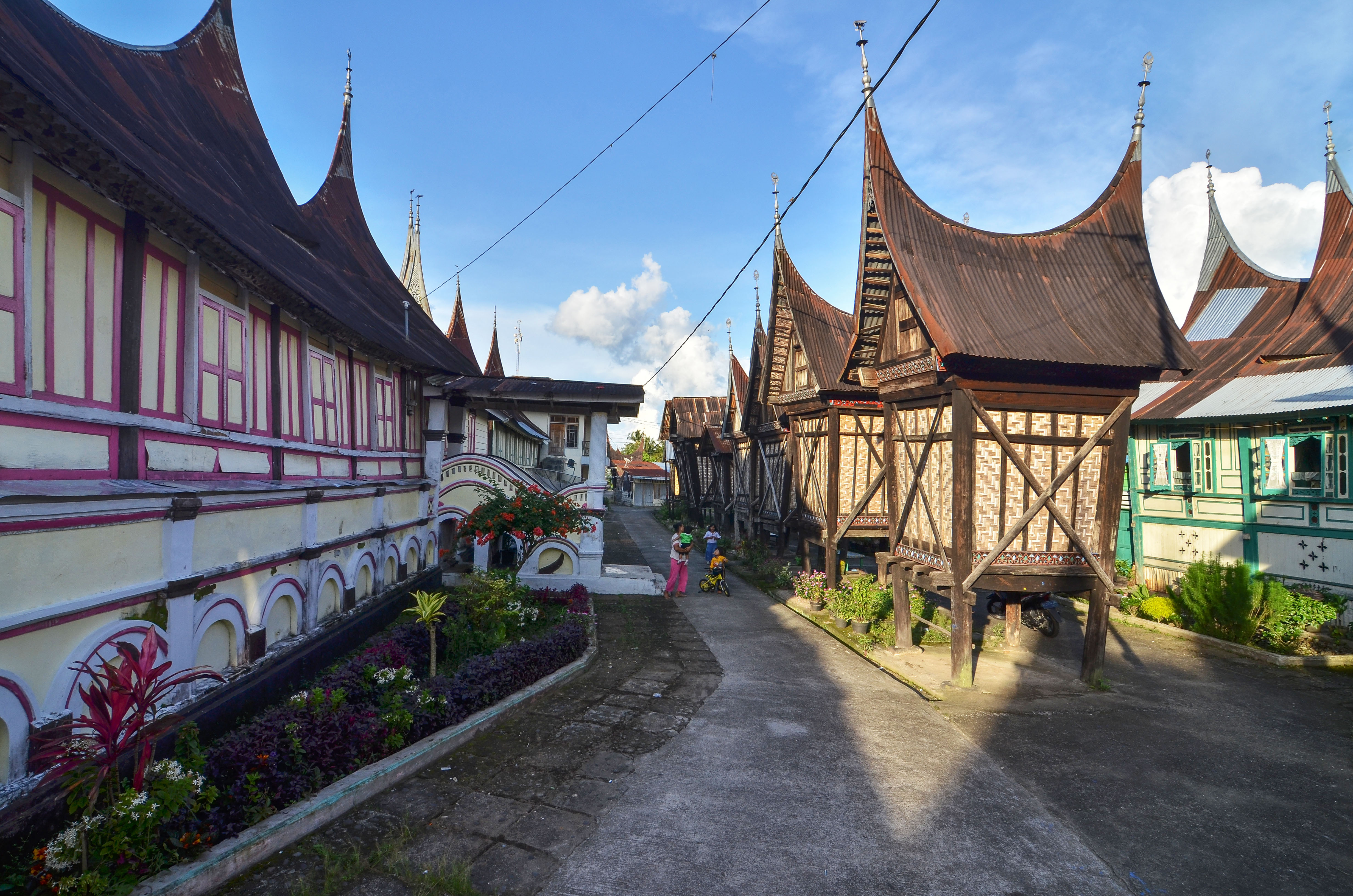 Komplek_Rumah_Gadang_Balimbiang_Di_Minangkabau