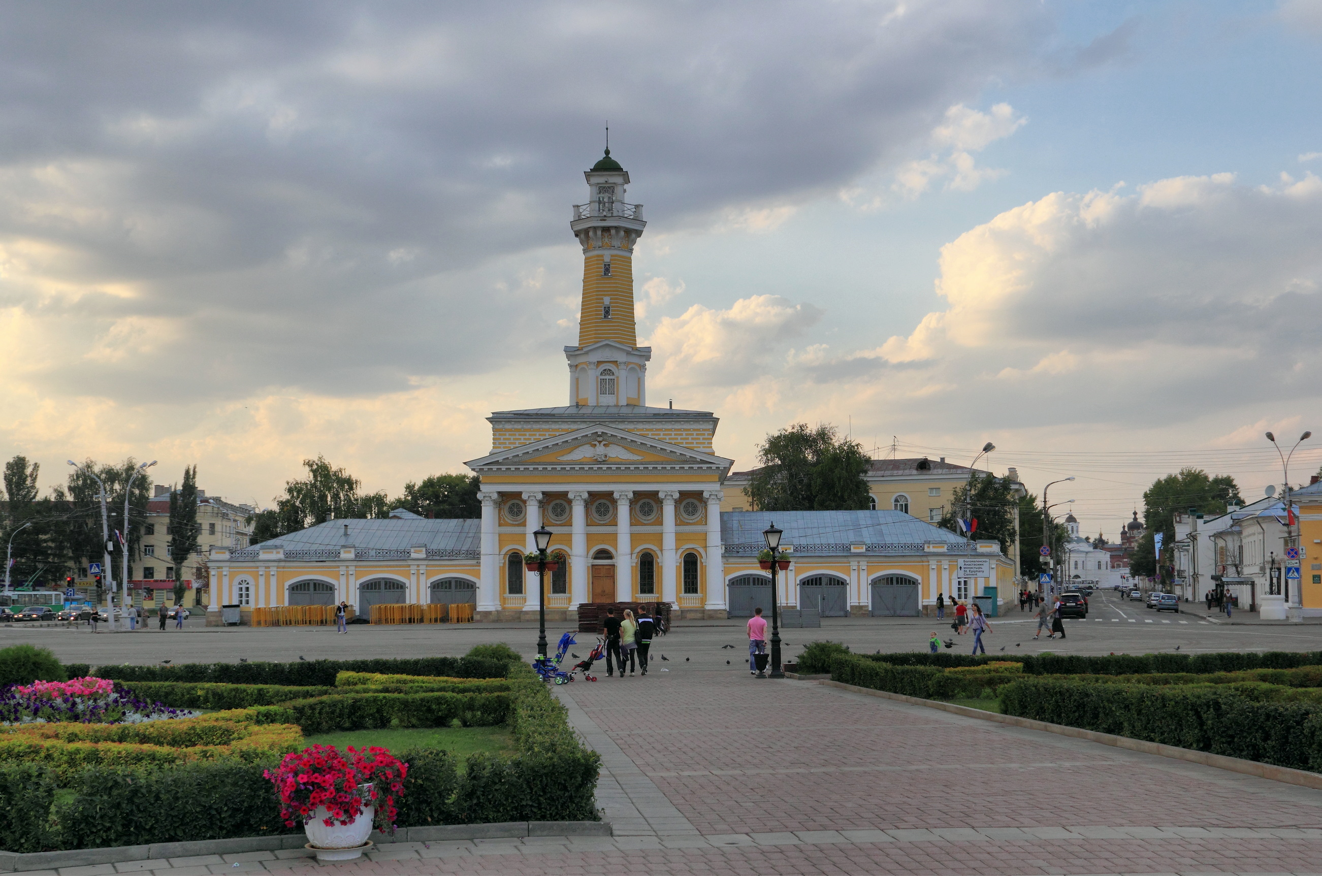 Косторома. Пожарная каланча Кострома. Пожарная каланча Кострома достопримечательности Костромы. Музей пожарная каланча Кострома. Пожарная вышка Кострома.