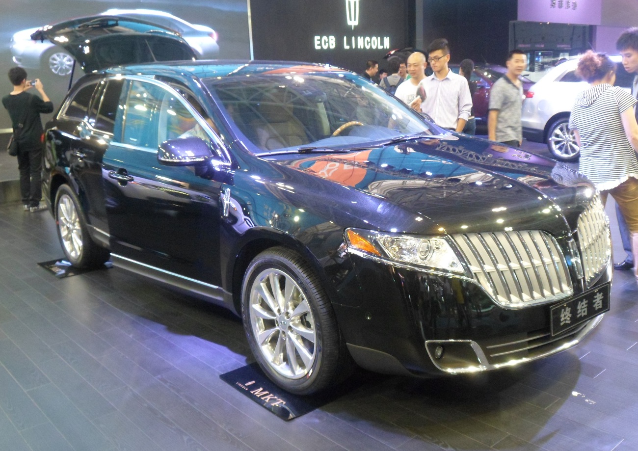 Lincoln MKT 2012