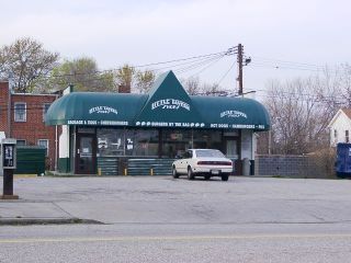 <span class="mw-page-title-main">Little Tavern</span> American chain of hamburger restaurants