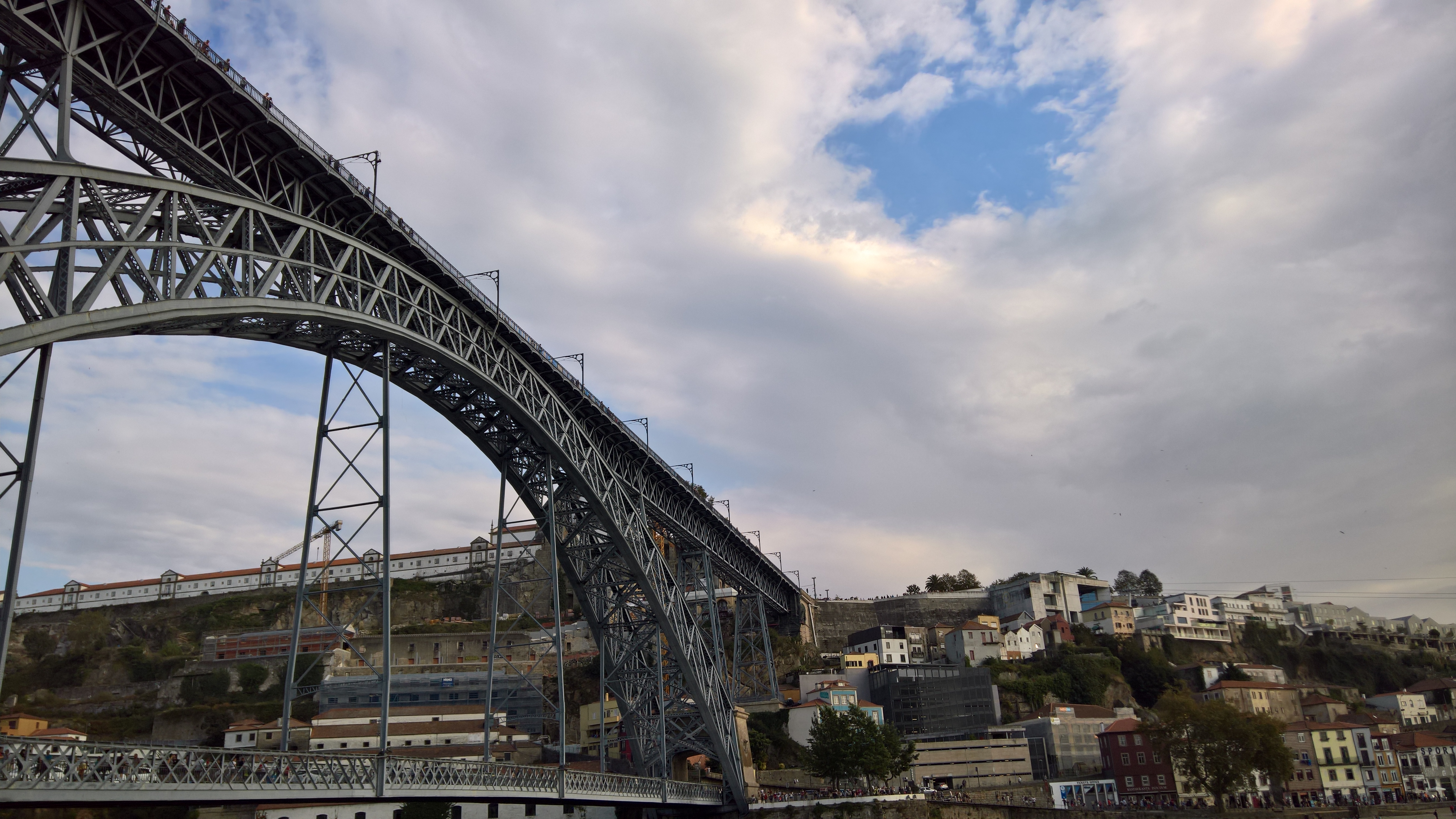 Bridge me. Porto 06.