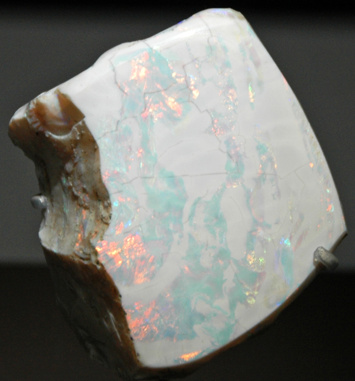 Поиски сокровищ опал. Fire of Australia опал. Precious Opal. National Gemstone of Australia.. 4 Февраля 1972 самый большой опал в мире.