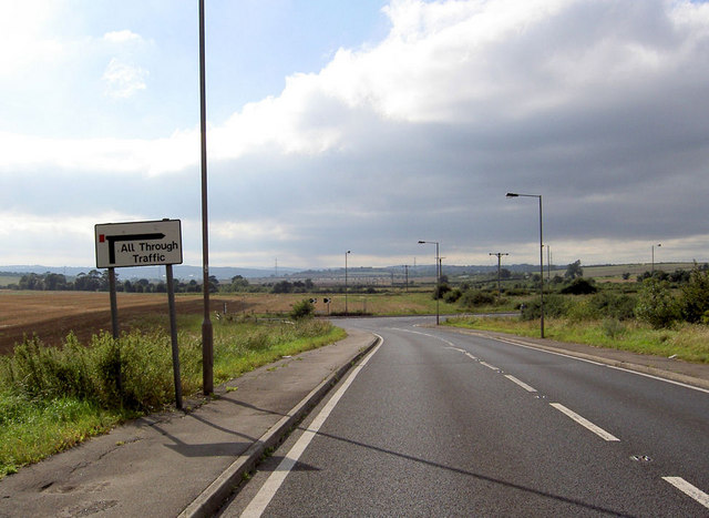 File:Right angle bend from industrial estate. - geograph.org.uk - 535257.jpg