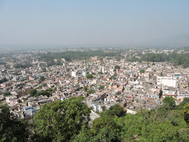 File:View of city from the Palace Nalagarh Princely State,India.jpg