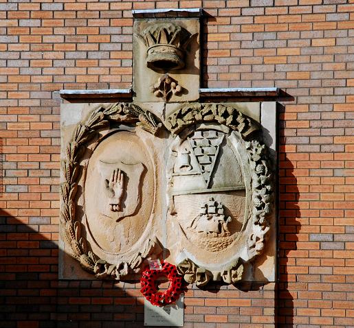 File:War memorial, Sandy Row, Belfast - geograph.org.uk - 711616.jpg