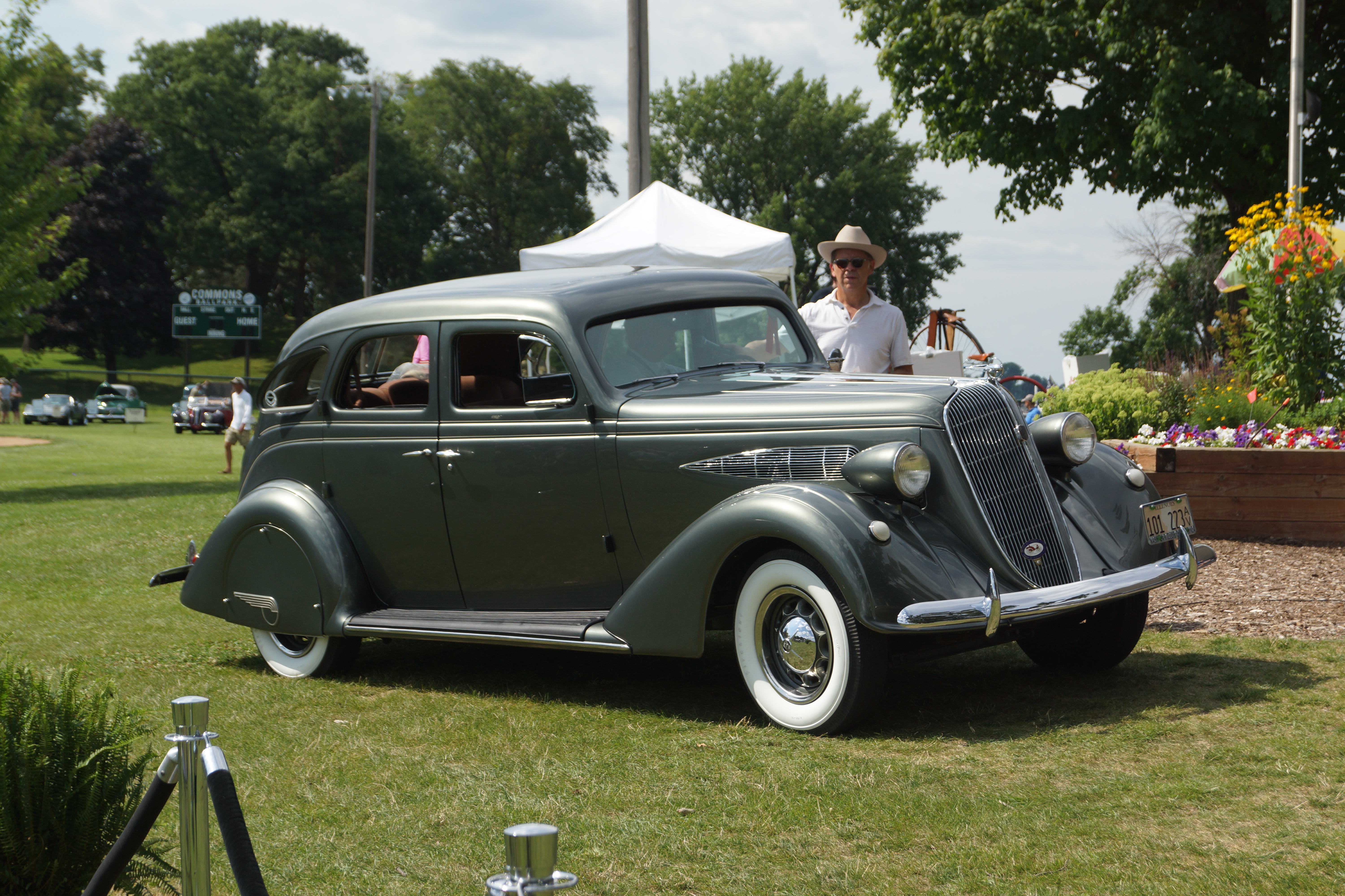 Nash Ambassador 1940 auto