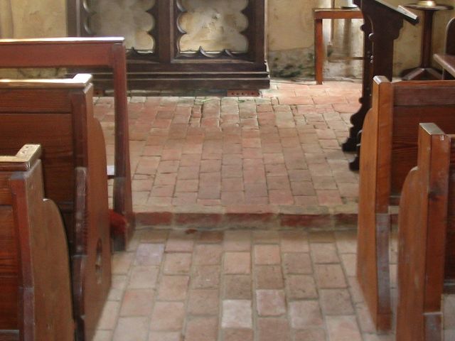 File:All Saints' Little Somborne - interior detail - geograph.org.uk - 618137.jpg