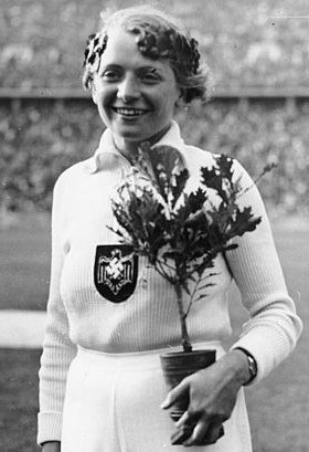 L'allemande Tilly Fleischer, médaille d'or du lancer de javelot.