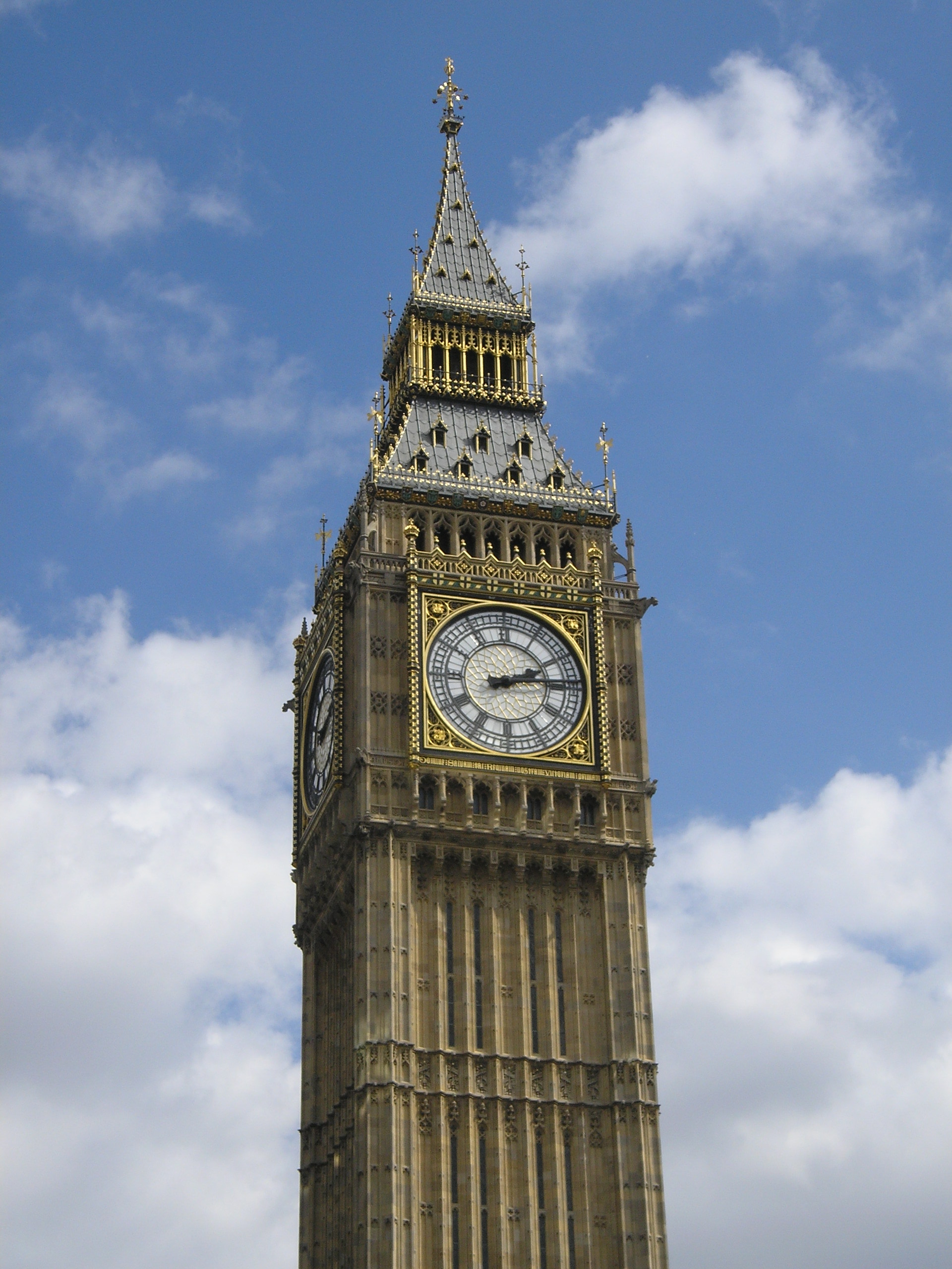 File:Big Ben London April 2006 019.jpg - Wikimedia Commons