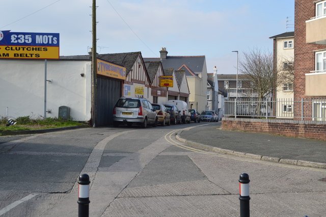 File:Boon's Place - geograph.org.uk - 5792132.jpg