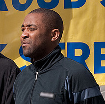 File:Darren Campbell 2009.png