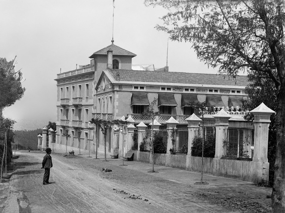 El casino de l'Arrabassada Restored.jpg