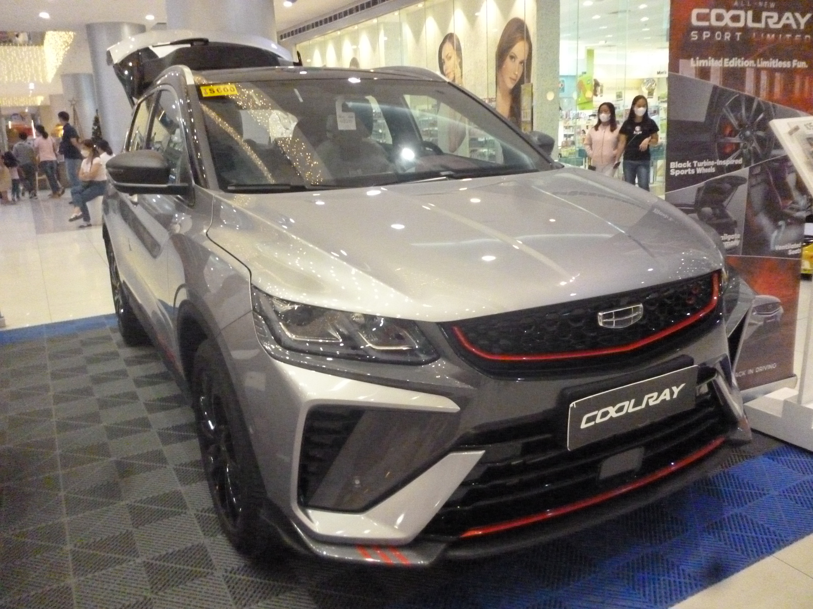 Geely Coolray 2023