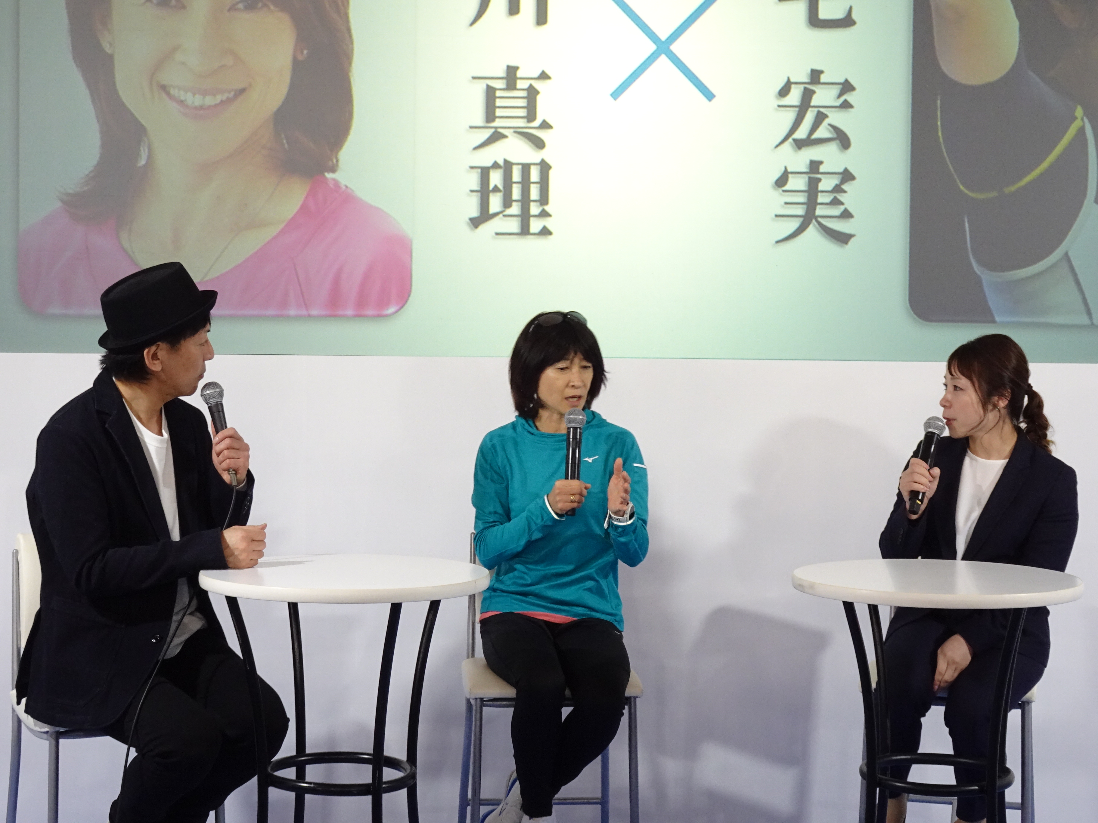 Hana-Mankai--Mari-Tanigawa--Hiromi-Miyake--talk-event--2023-01-21 04.jpg