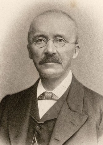 File:Heinrich-Schliemann.jpg