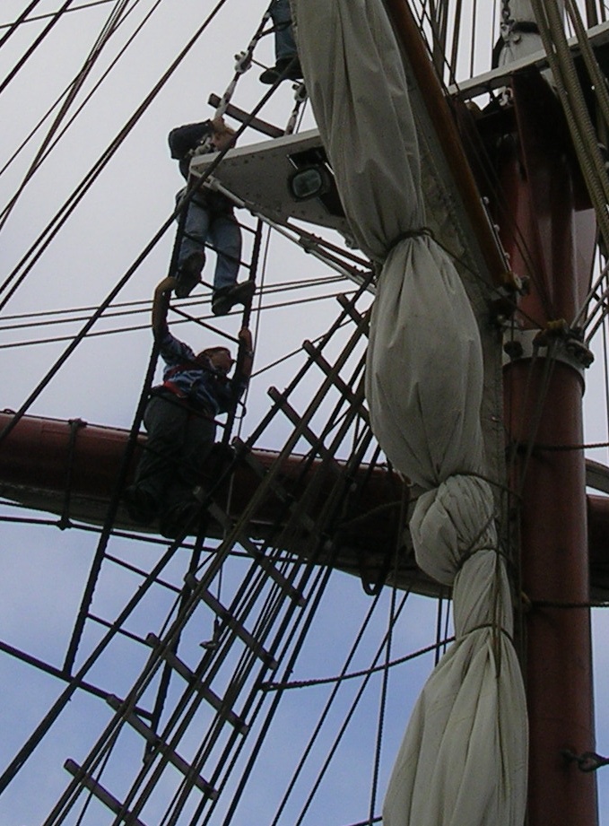 Jacob's ladder (nautical) - Wikipedia