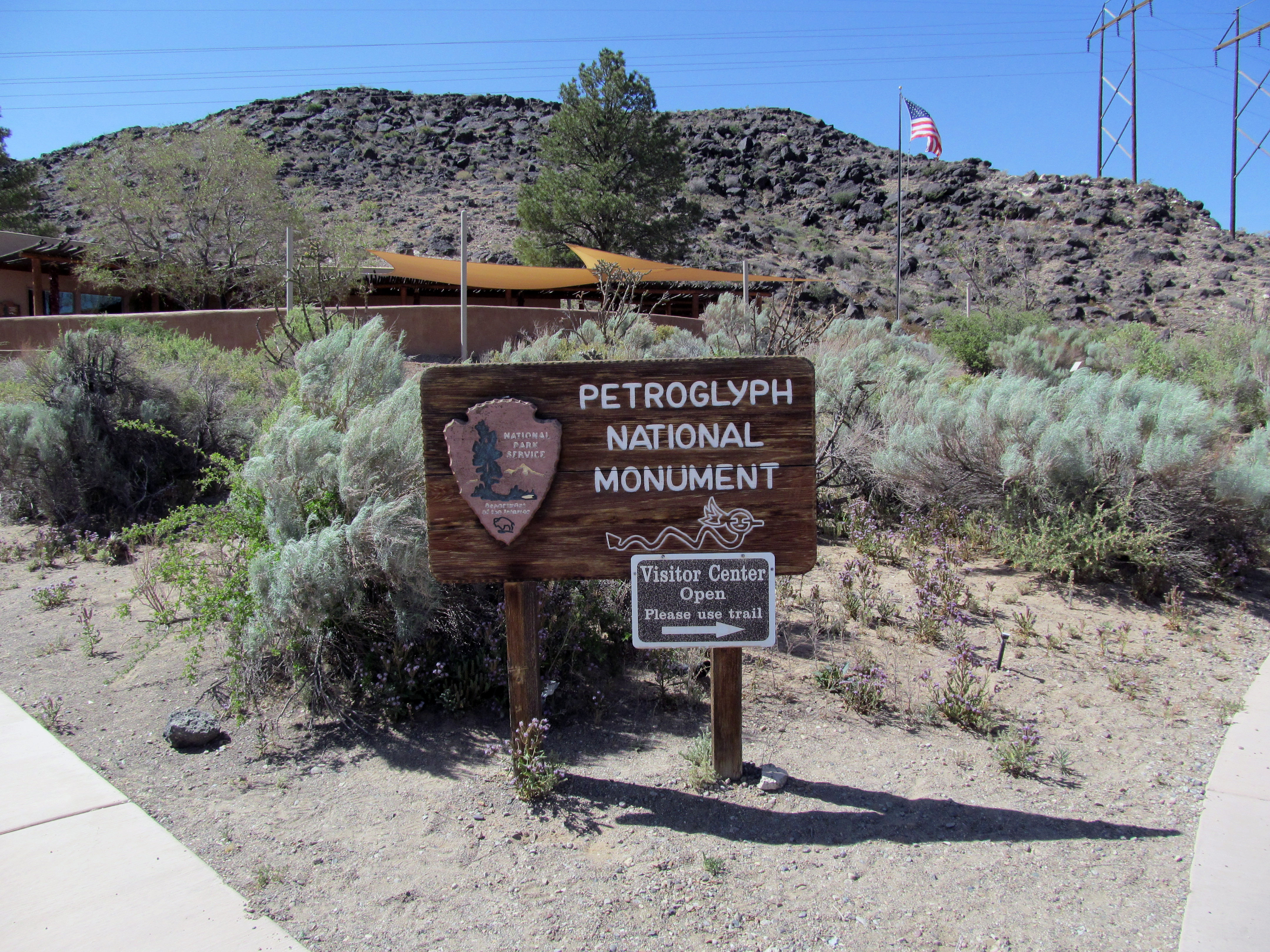 Petroglyph National Monument Visitor Center.jpg