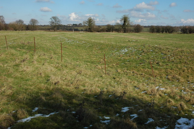 File:Ridge and furrow field, Childswickham - geograph.org.uk - 1725258.jpg