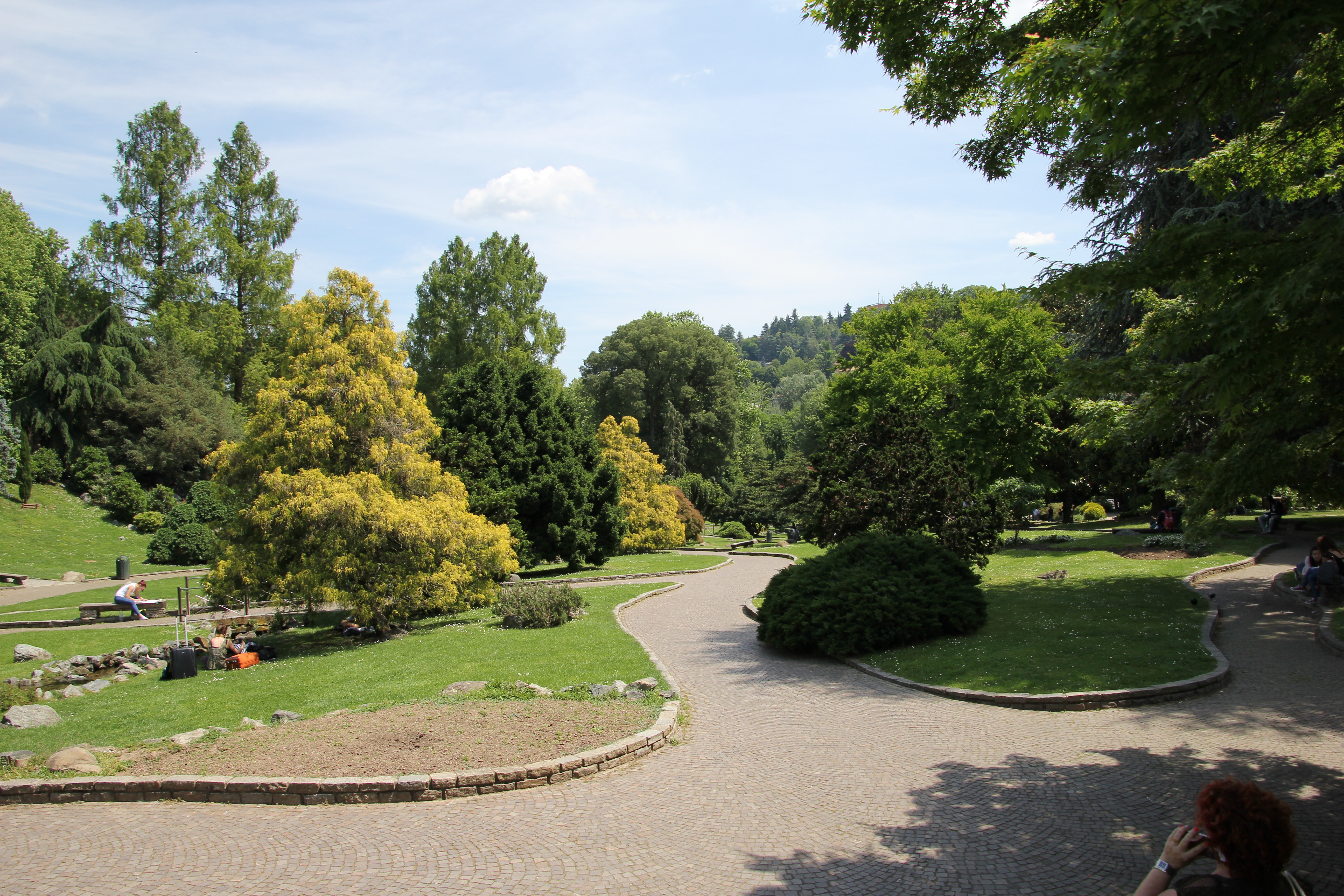 File:Torino, parco del Valentino (01).jpg - Wikimedia
