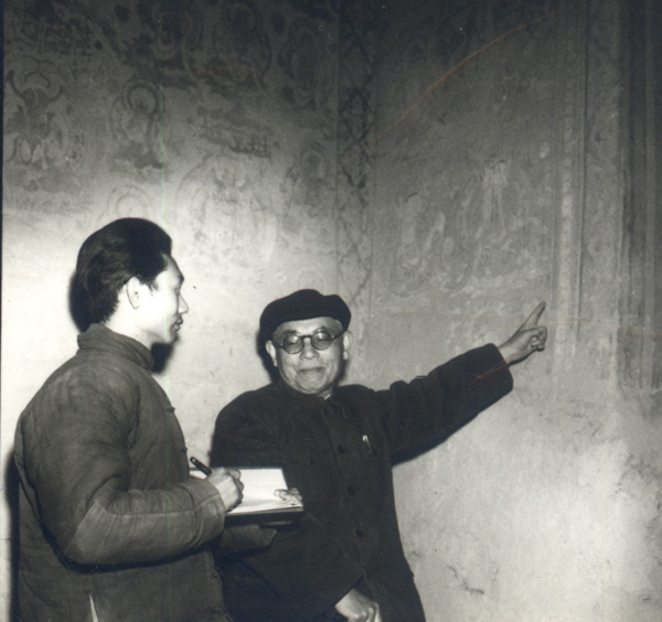 File:Wang Jingru and Shi Jinbo in 1964.jpg