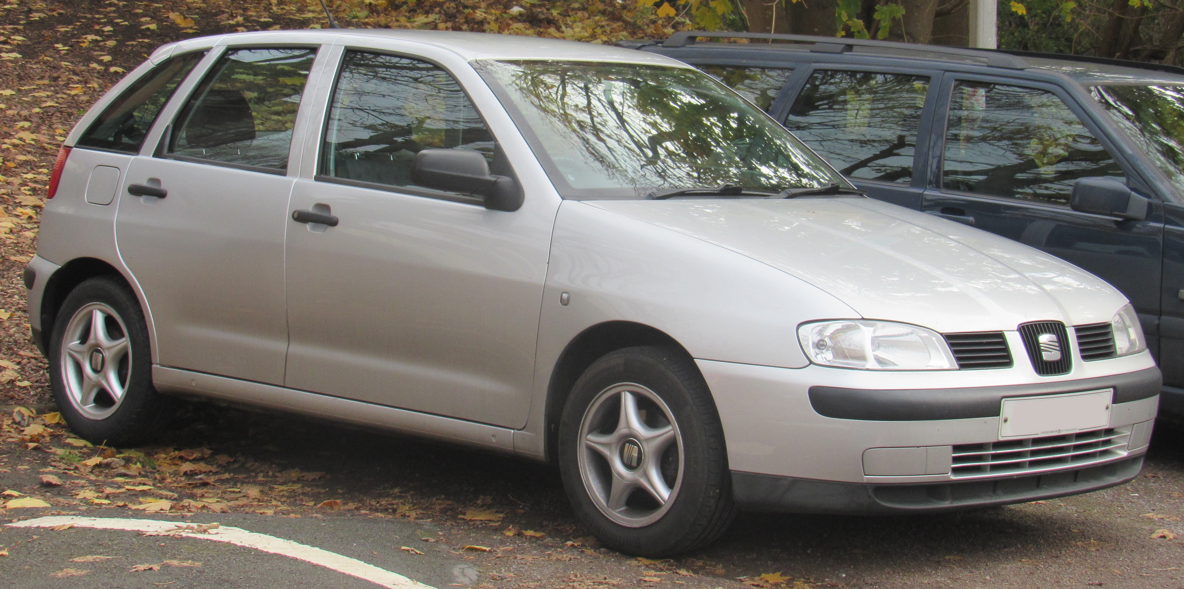 File:2001 SEAT Ibiza S 1.4.jpg - 維基百科，自由的百科全書