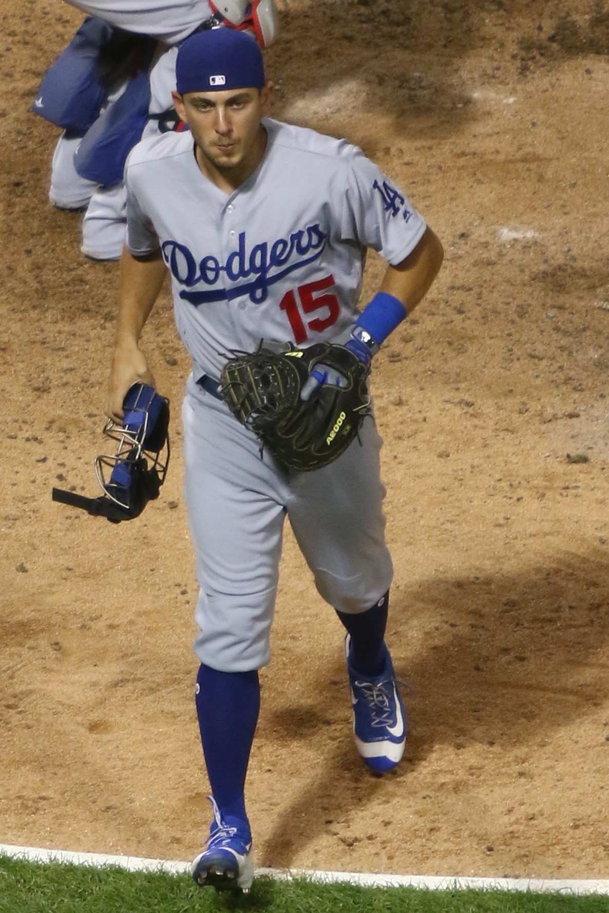 Austin Barnes - Wikipedia