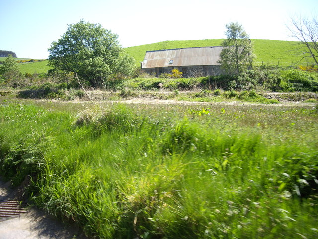 File:An old steading by Mill of Brux - geograph.org.uk - 1326567.jpg