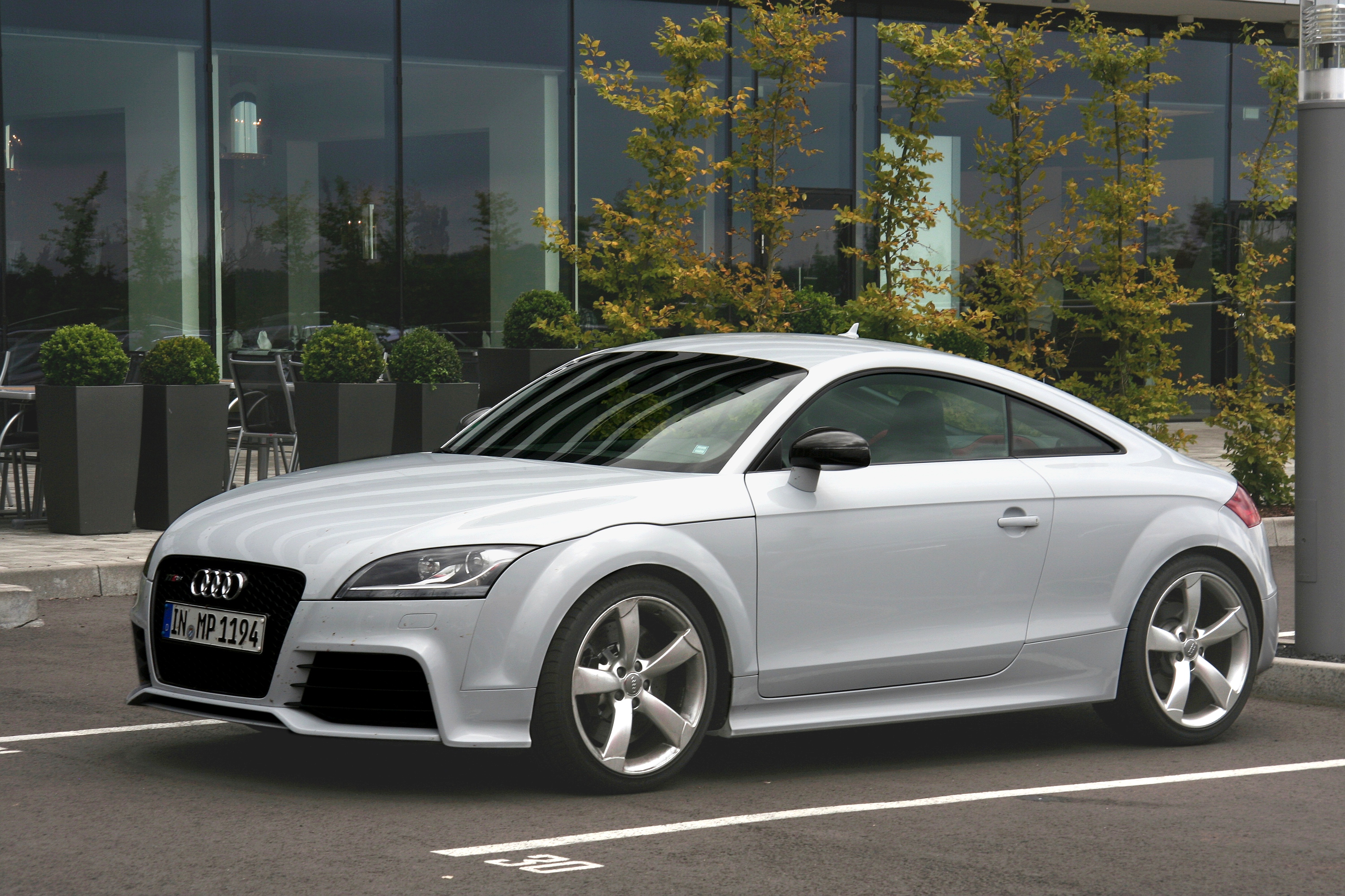 Audi TT 2.0 TFSI finden Sie auf