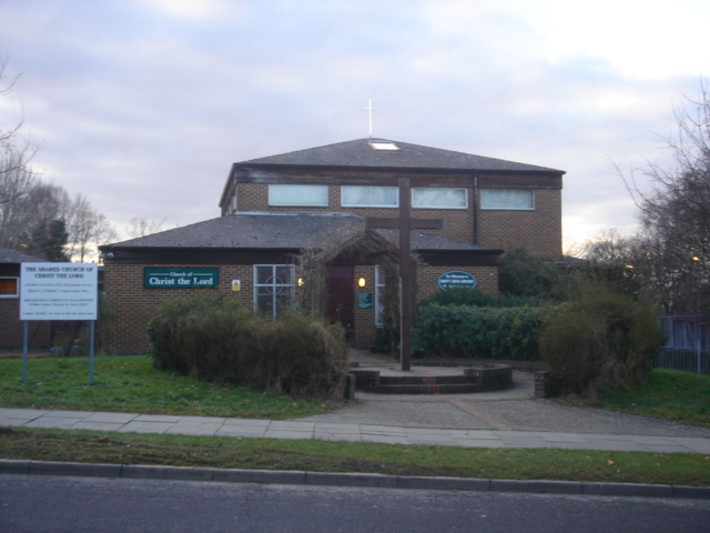 File:Christ the Lord Church, Broadfield, Crawley.JPG