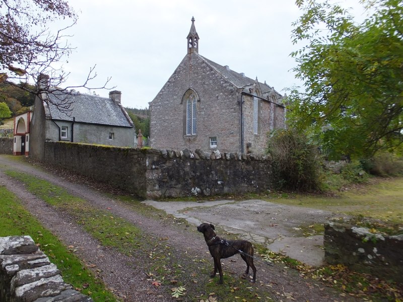 File:Church of Scotland, Dores - geograph.org.uk - 4202723.jpg