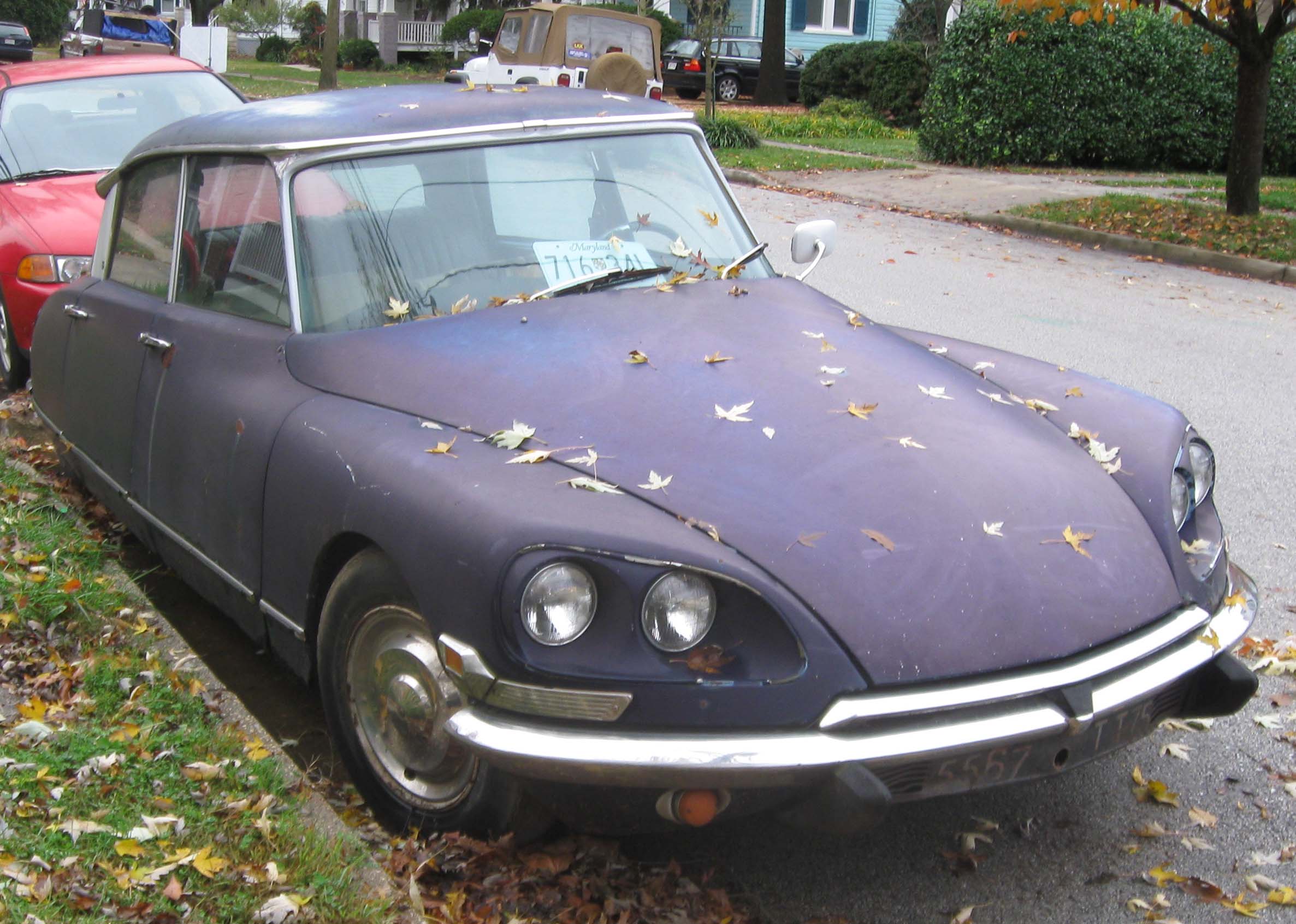 Citroën DS - Wikipedia