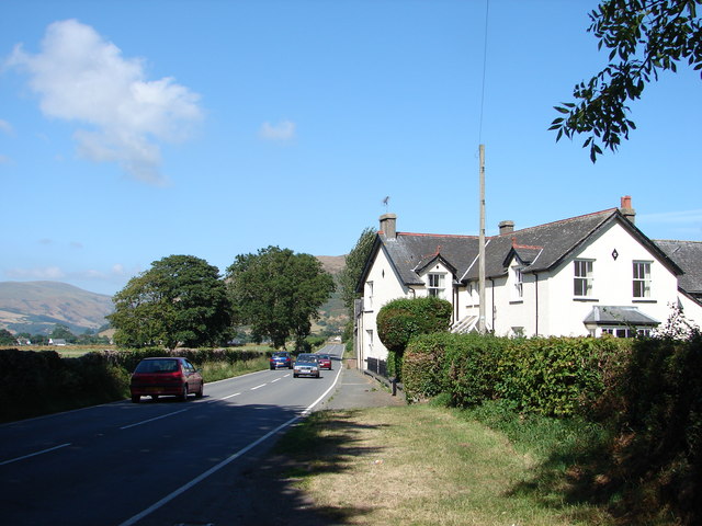 File:Farmhouse at Ysguboriau - geograph.org.uk - 214672.jpg