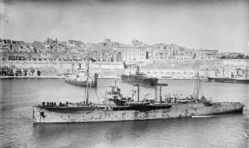 File:HMS Amaryllis (1915) IWM SP 598.jpg