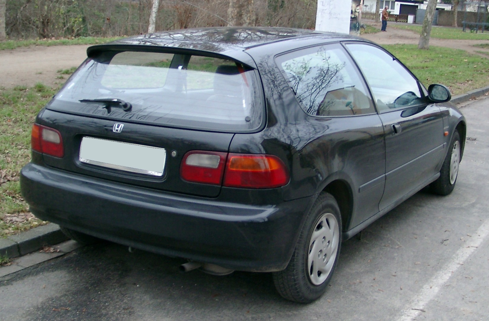 File:Honda Civic (8.Generation) rear.jpg - Wikimedia Commons