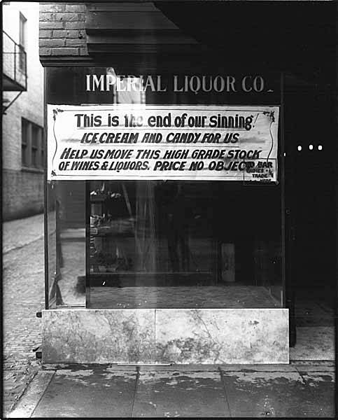 File:Imperial Liquor Co sign at start of Prohibition, Seattle, ca 1916 (MOHAI 929).jpg