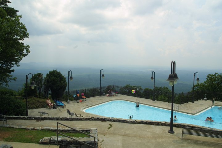 File:Mountainside Pool.jpg