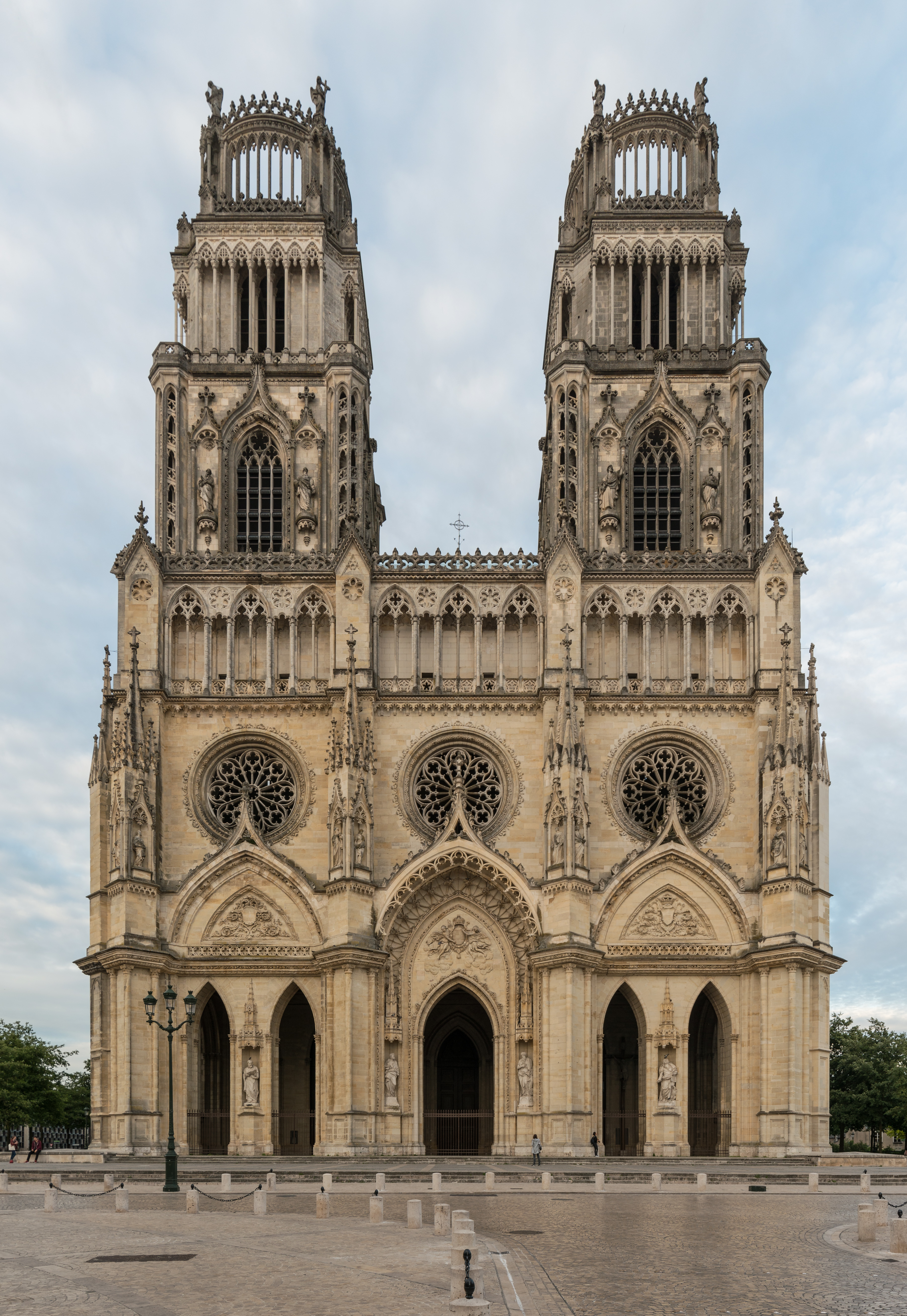 CATEDRAL DE SAINTE-CROIX ORLEANS FRANCIA