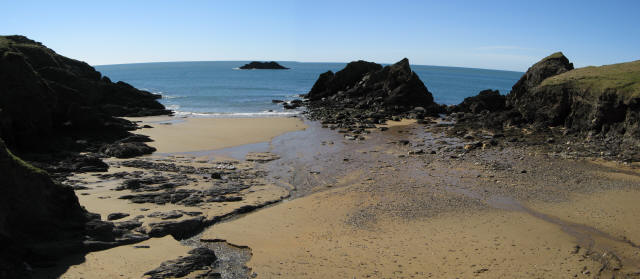 Panorama of Soar Mill Cove - geograph.org.uk - 373103