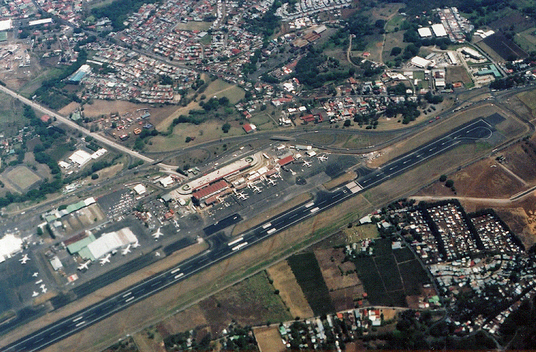 File:SJO Airport Costa Rica 2003.jpg