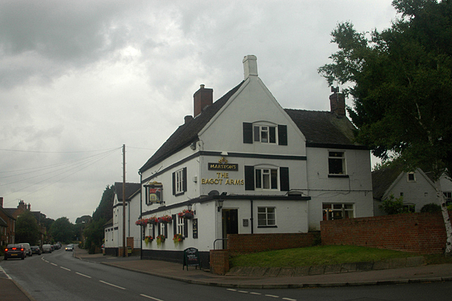 File:The Bagot Arms - geograph.org.uk - 1440280.jpg