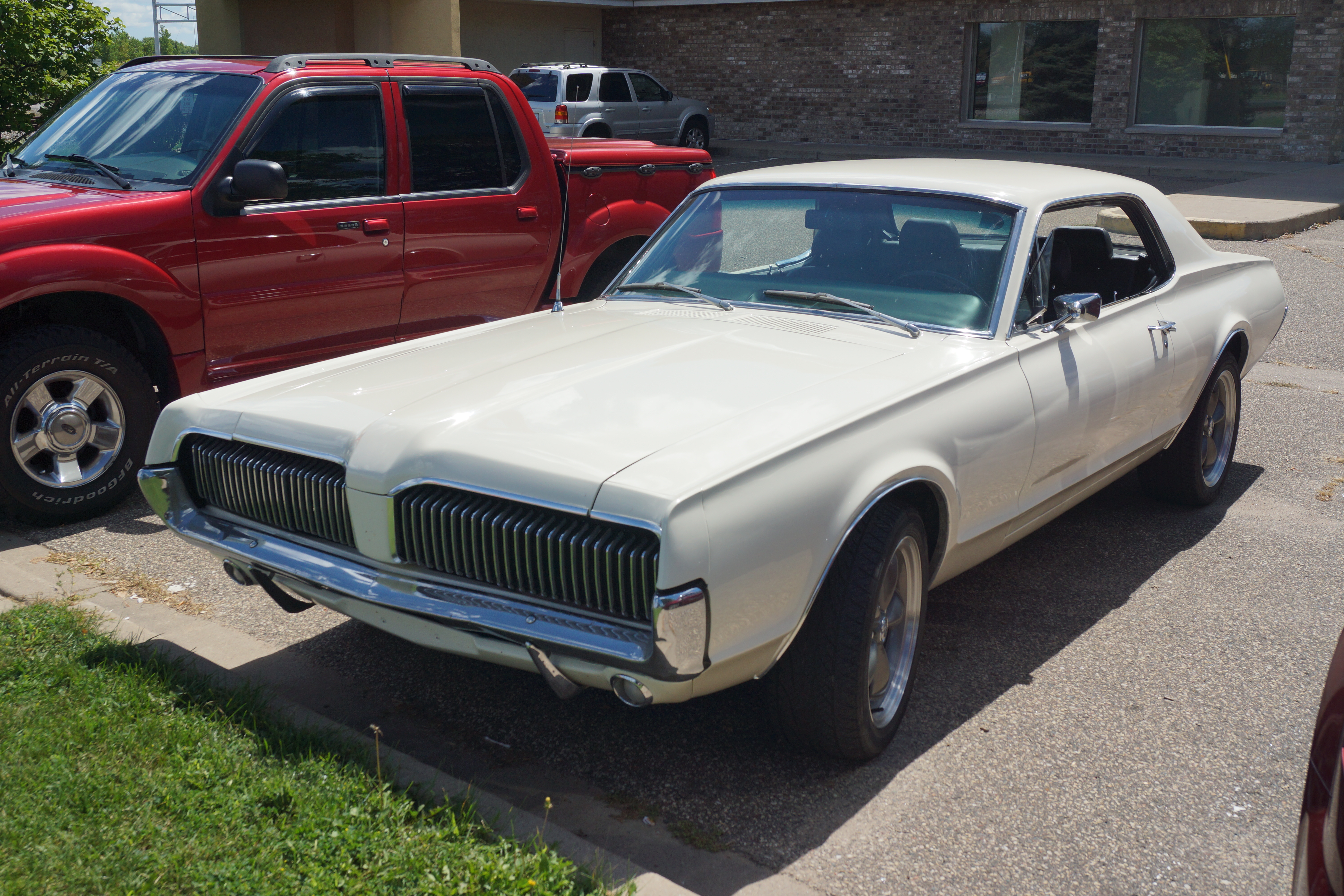 here for more car pictures at my Flickr site. Date 14 August 2016, 12:41 Source 1967 Mercury Cougar Author Greg Gjerdingen from Willmar, USA