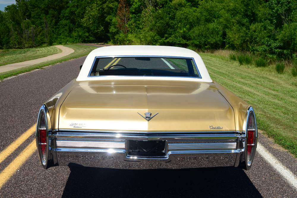 Cadillac Coupe 1966