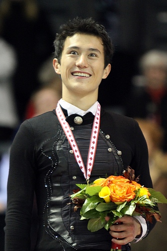 File:2010 Skate Canada Men - Patrick CHAN - Gold Medal - 1009a.jpg