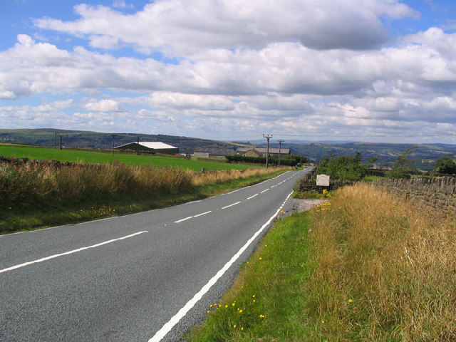 File:Aire View Farm - geograph.org.uk - 40333.jpg